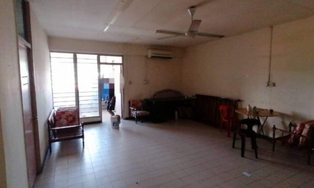 Teman Wanita terkejut Teman lelakinya Gantung diri! – Beaufort